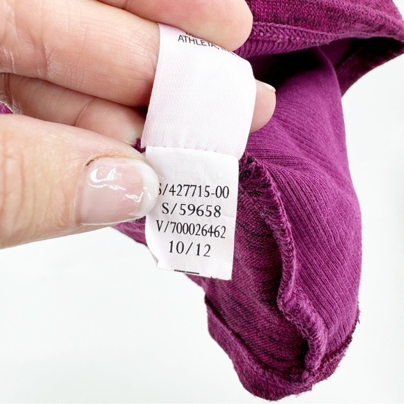 ✅ Athleta Hooded Batwing And Robin - Raspberry heather SIZE SMALL - Picture 7 of 9